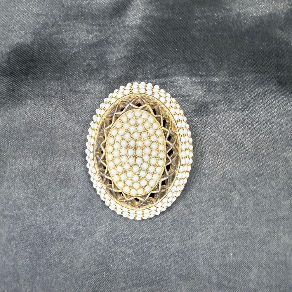 Har Hargo Creations Vintage White Beaded Filigree Brooch Pin